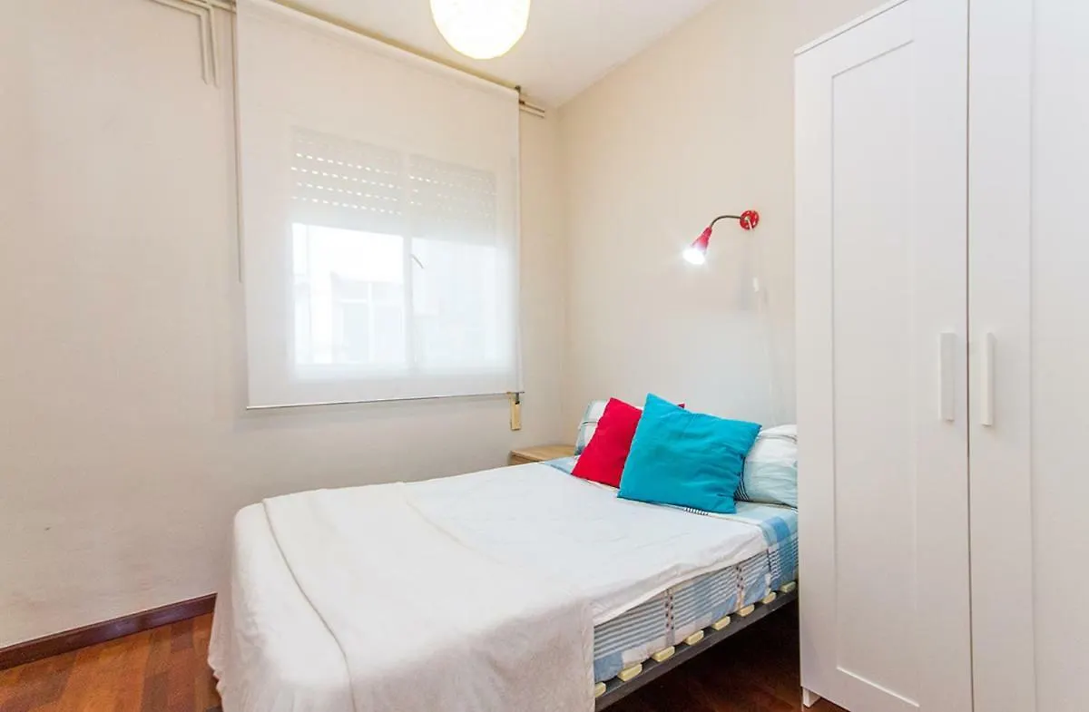 ברצלונה Your Home - Central Apartment 0*,